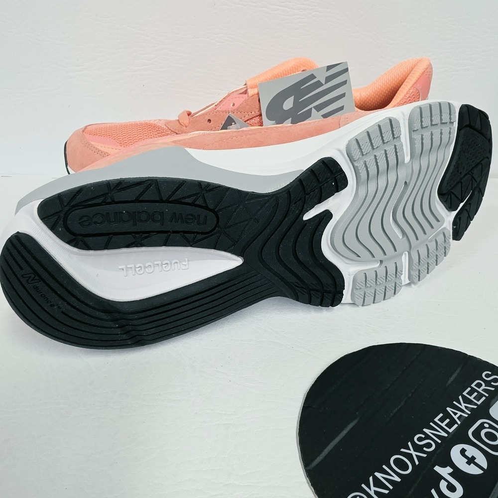 New Balance 990v6 Sunrise Rose/Salmon White Sneaker U990SR6 Men's Size 11 - Picture 7 of 10